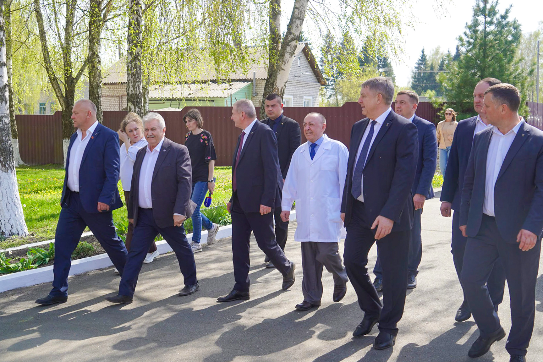 В рамках рабочей поездки Губернатор Александр Богомаз посетил Погарский район.